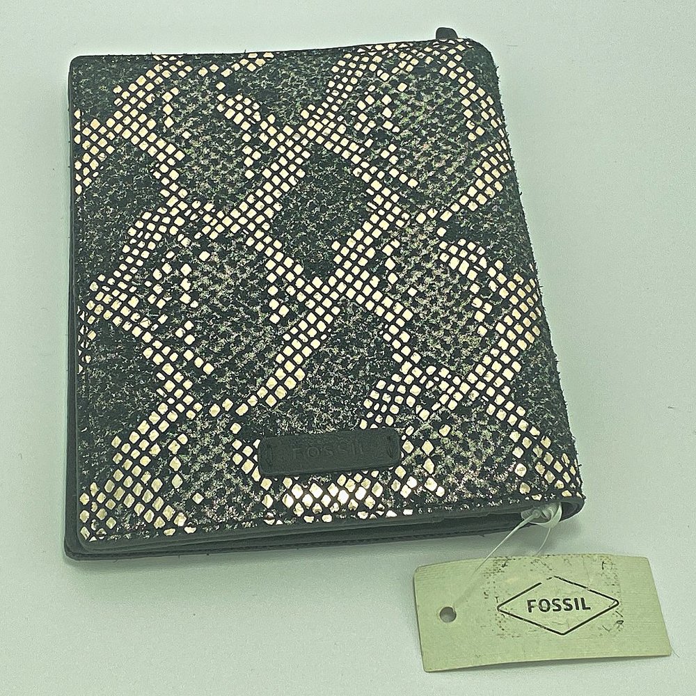Fossil RFID Passport Case - Silver Metallic